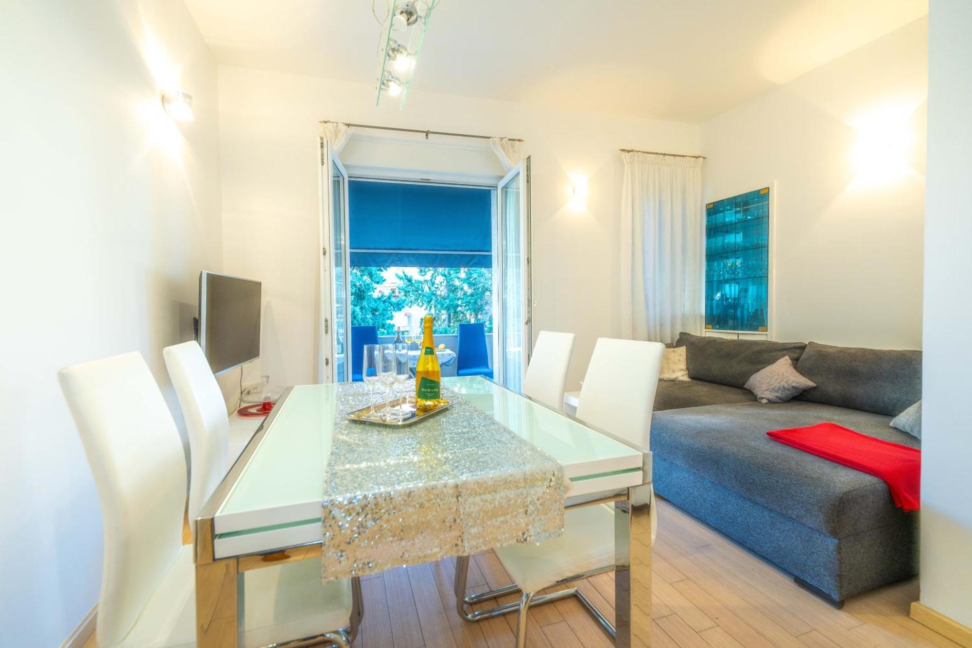 Lazuli Apartmán *